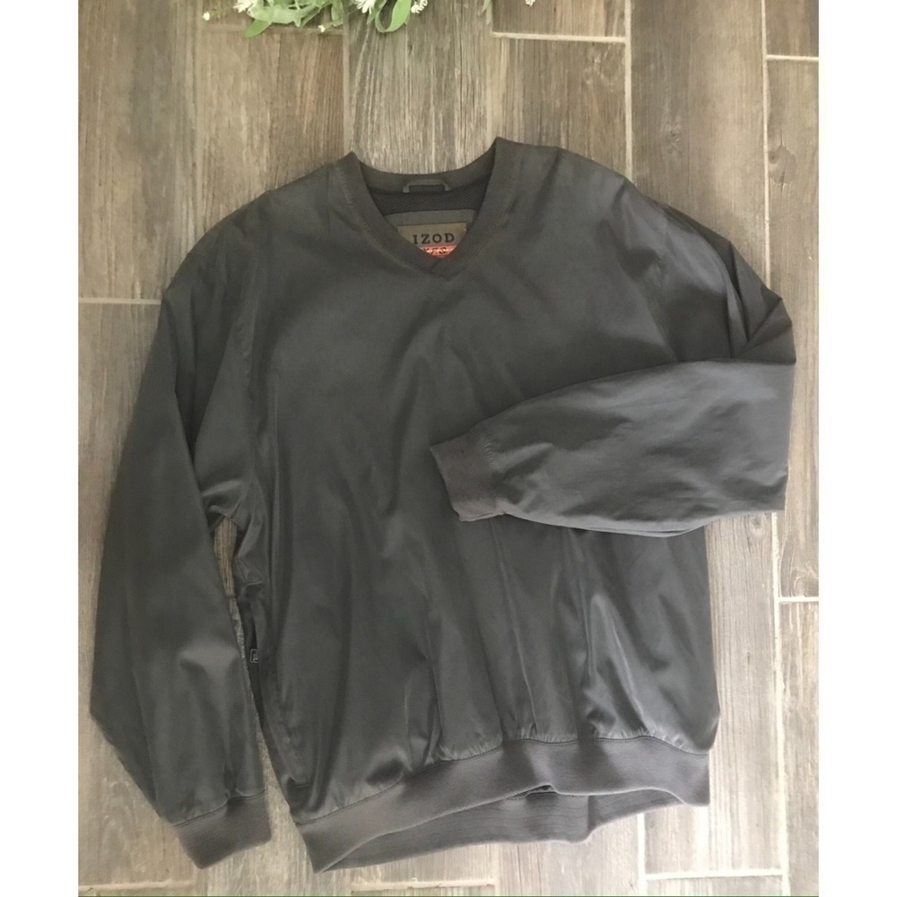 Izod Extreme Function Outerwear Golf V-Neck Pullover Packable Windshirt